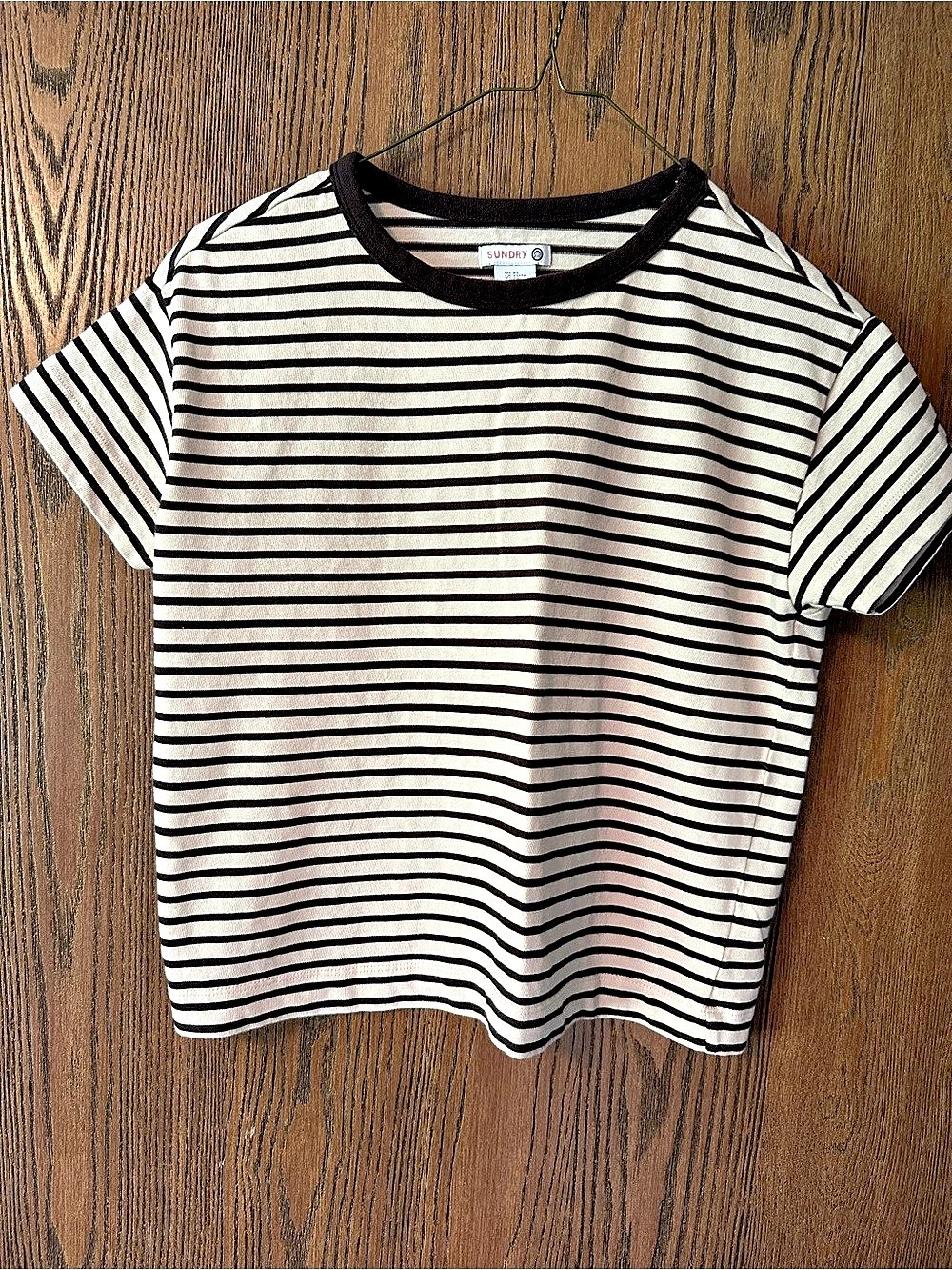 Brown Sundry Striped 100% Cotton Crewneck Tee – Size XS
